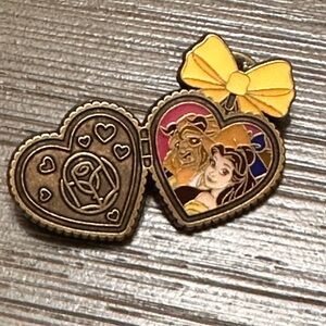 Disney Loungefly Beauty & The Beast Heart Locket Pin - Belle & Beast